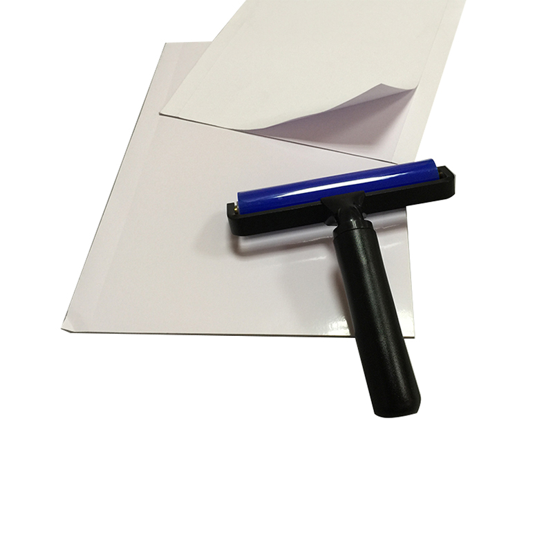 DCR -pad vit bakgrund